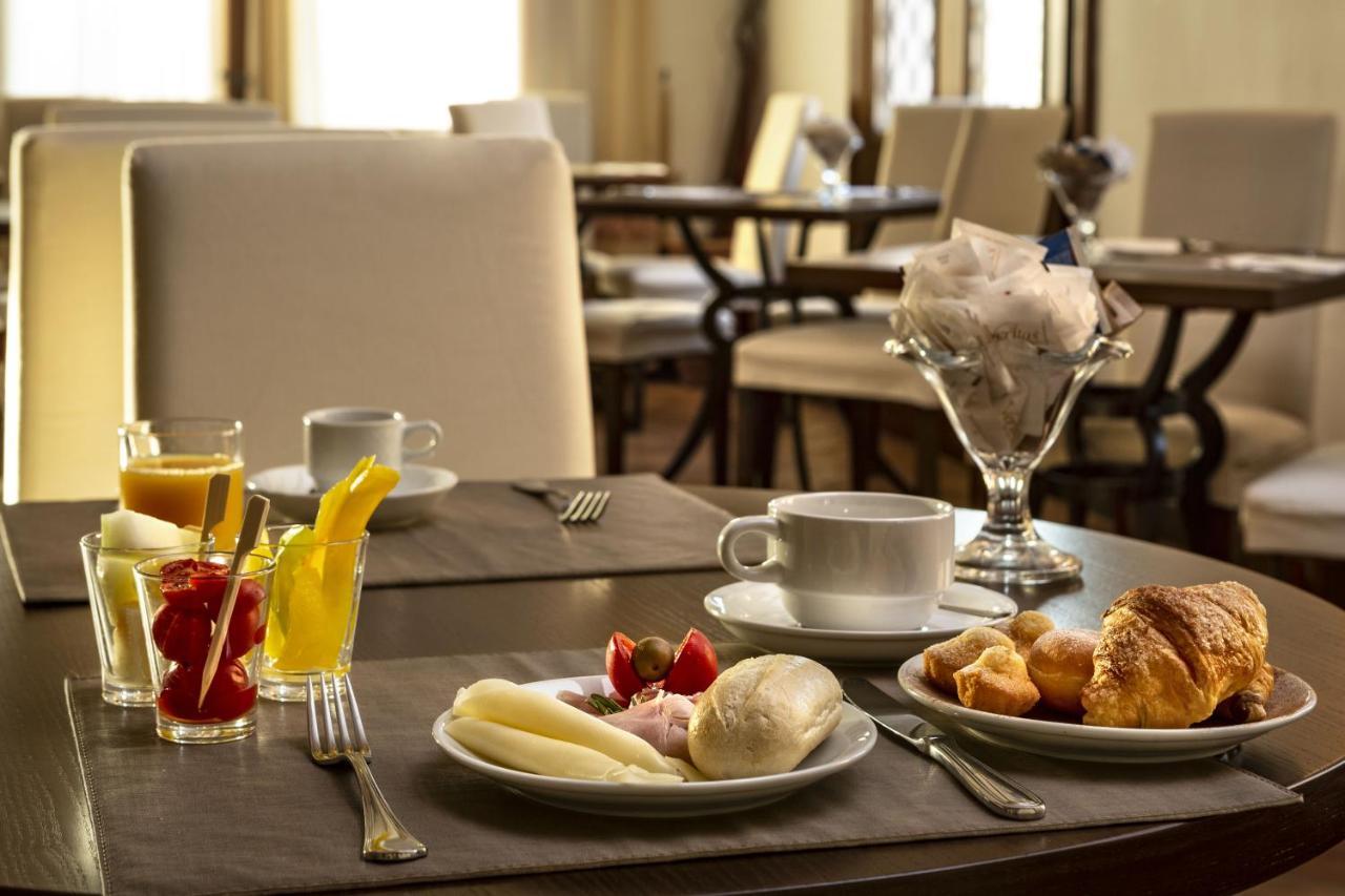La Vecchia Fonte Boutique 4* Palau