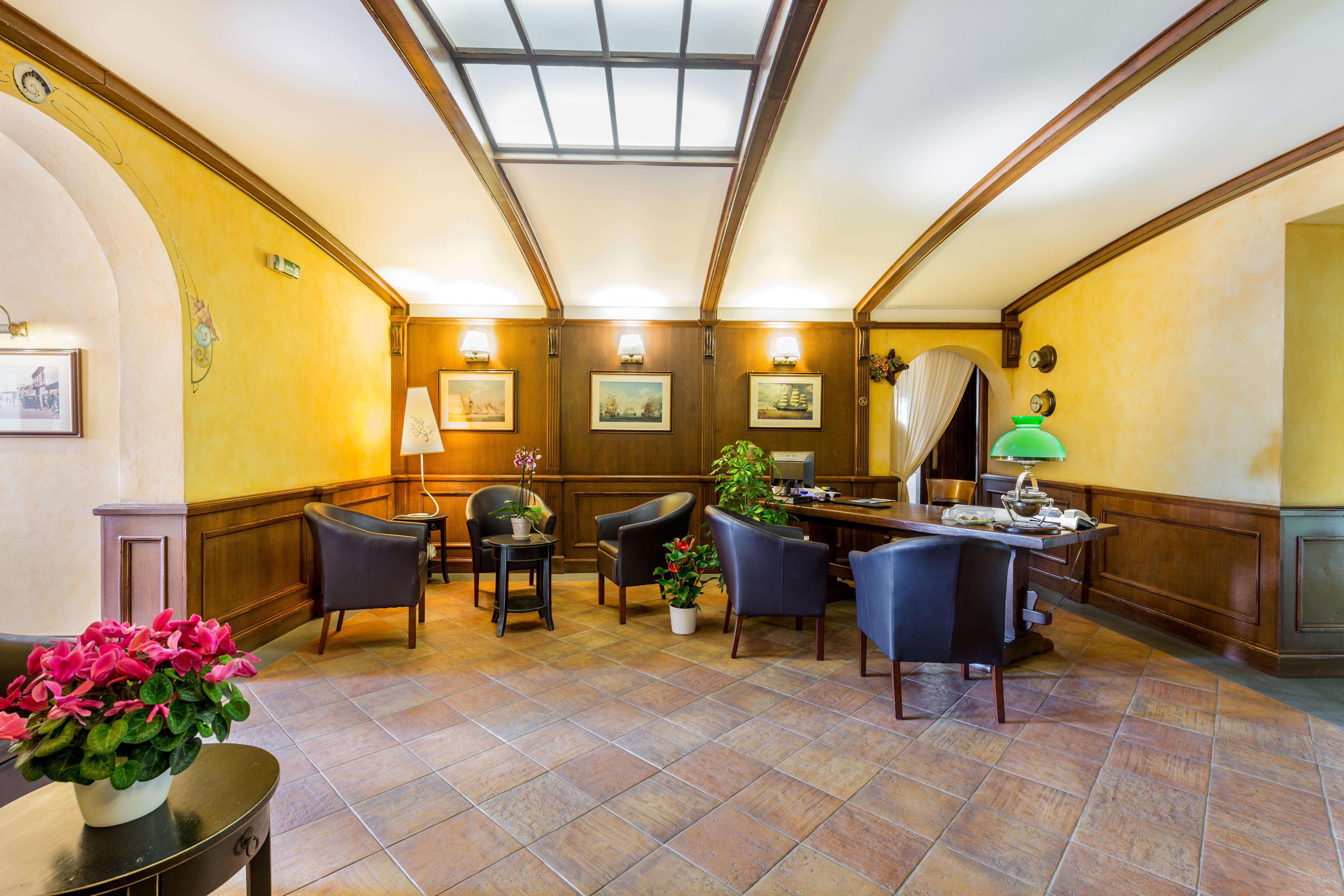 La Vecchia Fonte Boutique Palau